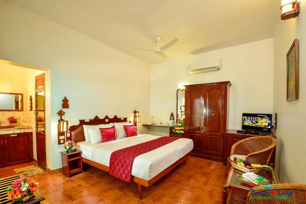 Beach And Lake Ayurvedic Resort, Kovalam Extérieur photo