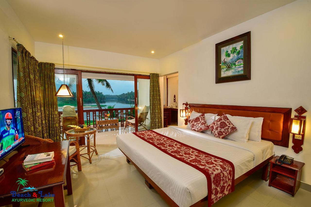 Beach And Lake Ayurvedic Resort, Kovalam Extérieur photo