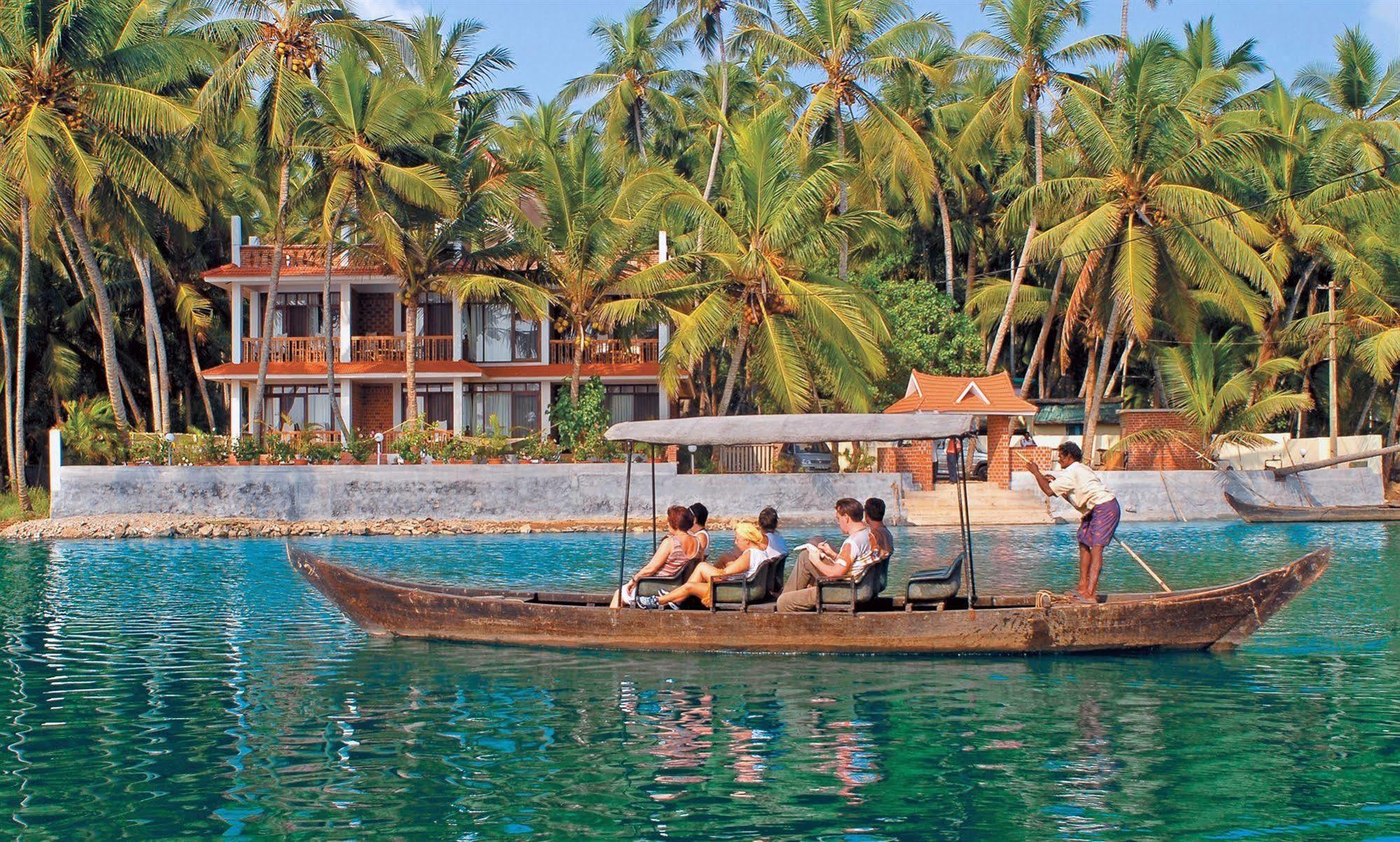 Beach And Lake Ayurvedic Resort, Kovalam Extérieur photo