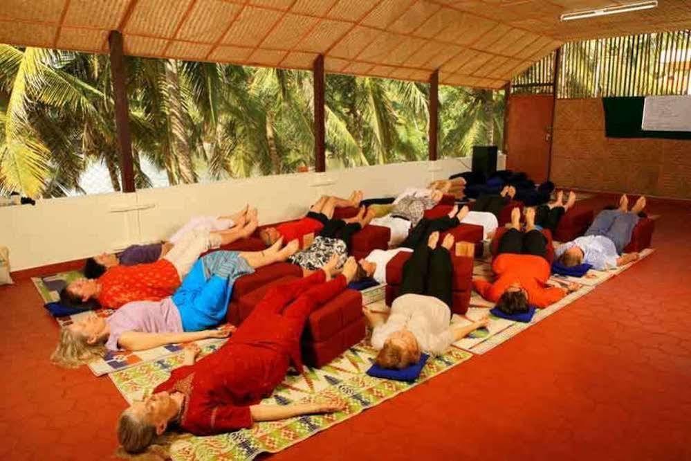 Beach And Lake Ayurvedic Resort, Kovalam Extérieur photo